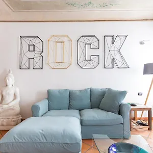 Appartamento Cosy Two Bedroom Close To Navigli, Milano